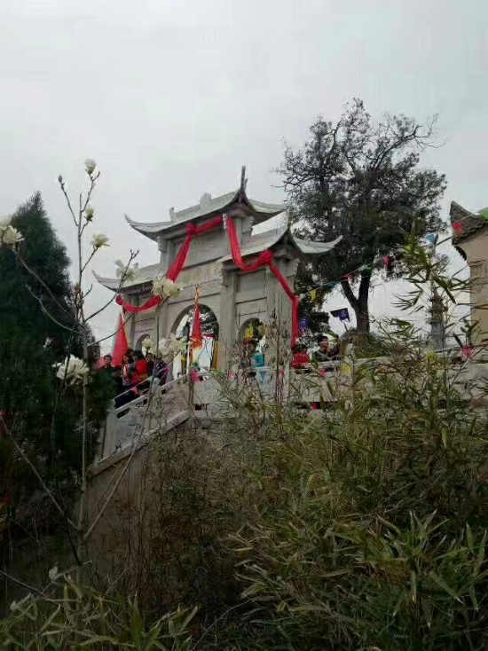 西番寺赋